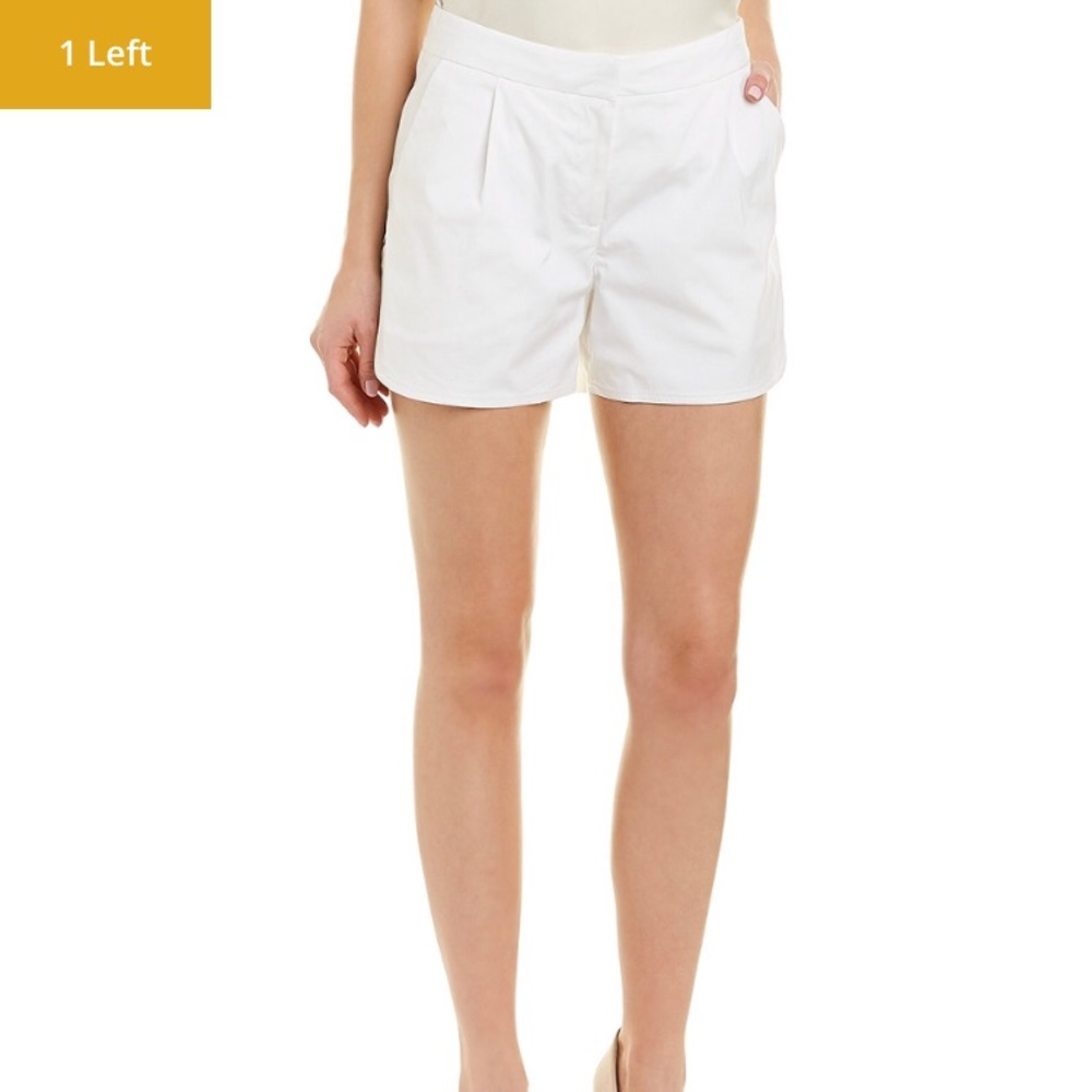 SOLD Oscar de Paula Renta ivory cotton shorts